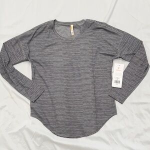 NWT Lucy Final Reps Long Sleeve Tee—Medium—Gray/Charcoal Stripe